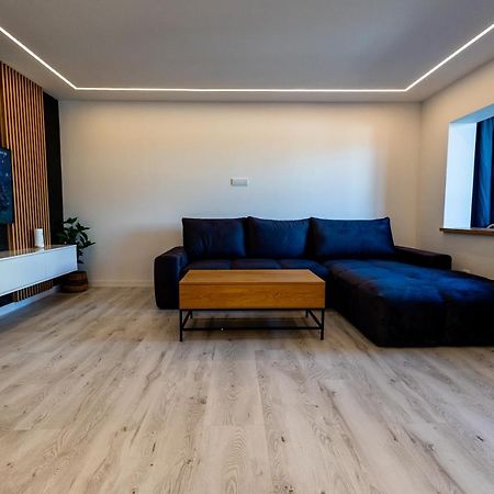 Modern Premium Apartment 1 Targoviste Ngoại thất bức ảnh