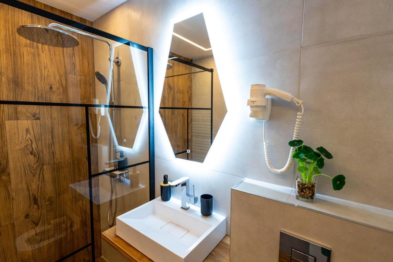 Modern Premium Apartment 1 Targoviste Ngoại thất bức ảnh